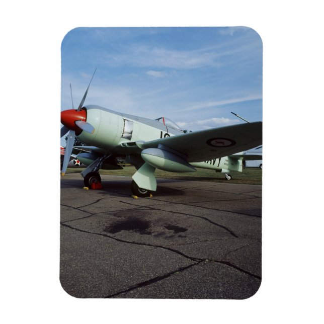 Hawker Sea Fury am CAF, Minnesota Wing, am 2. Magnet (Vertikal)