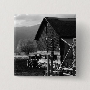Hay Barn Button