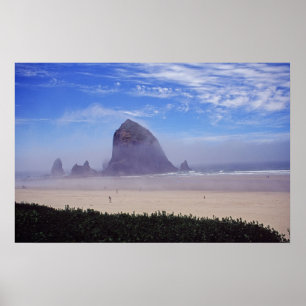 Haystack Rock am Canon Beach 2 Poster