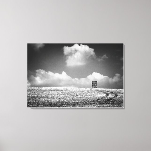 Haystacks und Tracks, Schwarzweiß, feine Kunst Leinwanddruck (Vorderseite)