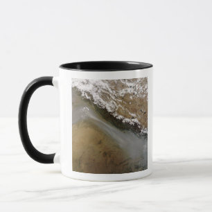 Haze entlang des Himalaya-Gebirges Tasse