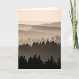 Hazy Woodland Hills Landscape Foto Karte