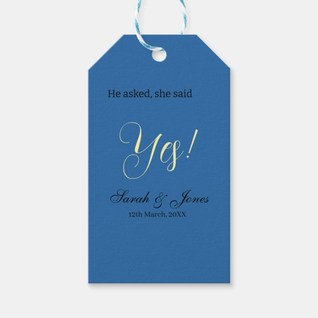 He asked she said yes engagement simple blue yello geschenkanhänger (Vorderseite)