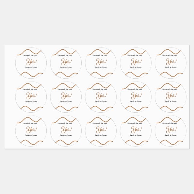 He asked she said yes engagement simple minimal  etiketten (Blatt)