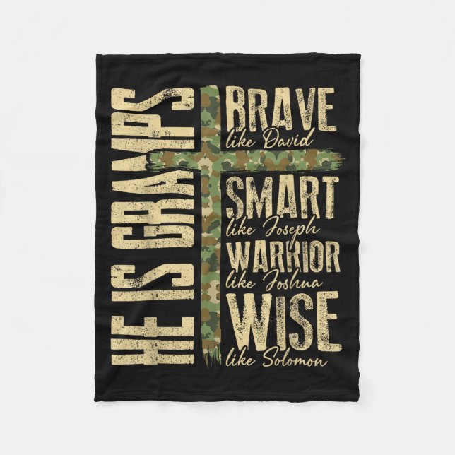 He Is Gramps Camo Religious Father's Day Christian Fleecedecke (Vorderseite)