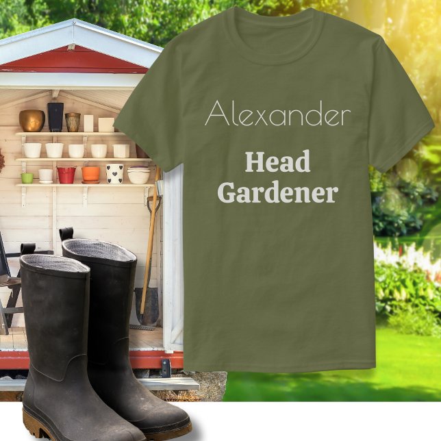 Head Gardener Garden Lover Garening Bekleidung T-Shirt (A personalized T-shirt with Head Gardener words. An amusing gardening themed gift for garden lovers.)