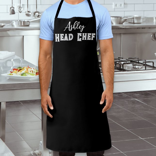 Head Koch Stilvolle Schwarz-weiße Personalisierte  Schürze (A black apron with 'Head Chef' caption in white capitals and personalized name in elegant script)