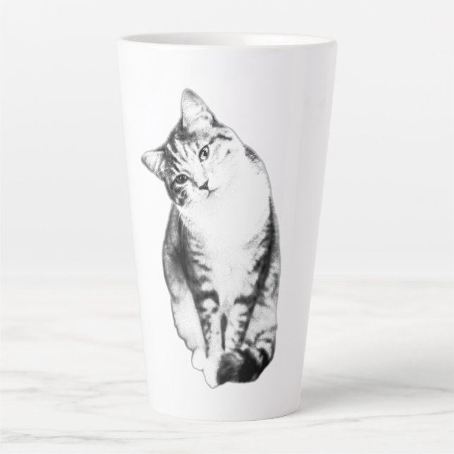 Head Tilt Tabby Cat Monochrome Art Tasse (Vorderseite)