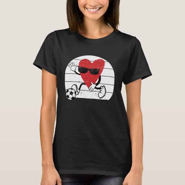 Heart Playing Soccer Valentine's Day Football Play T-Shirt (Vorderseite)