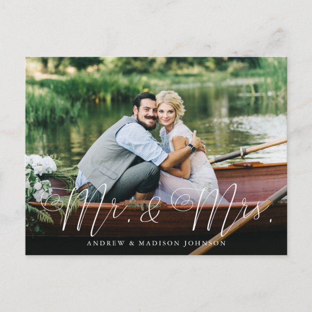Heart Script Mr. & Mrs. Wedding Elopement Postkarte (Vorderseite)