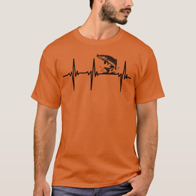 Heartbeat For Pikefish And Predator Sport Fishing  T-Shirt (Vorderseite)