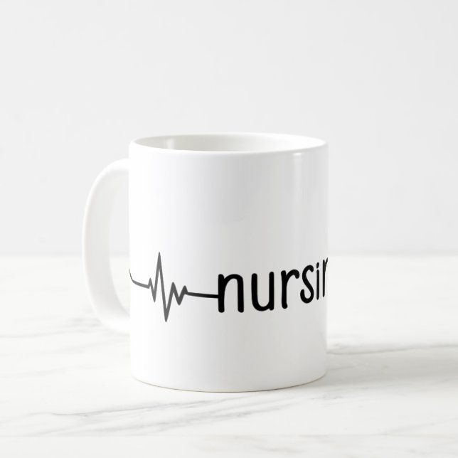 Heartbeat Line Art mit Stethoscope Kaffeetasse (Vorderseite Links)