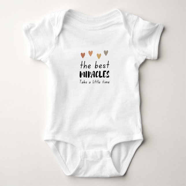 Heartfelt Baby Bodysuit: Bestes Wunder Design Strampler (Vorderseite)