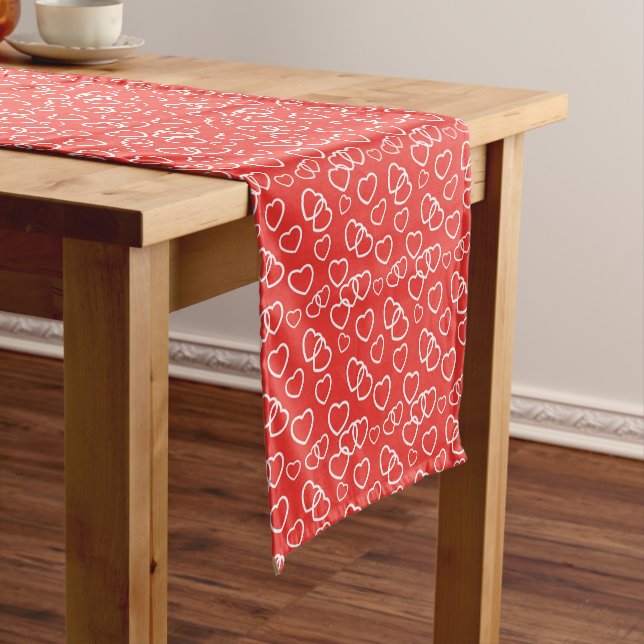 Hearts Table Runner Kurzer Tischläufer (Beispiel)