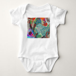 Hearts und Paisley Baby Strampler