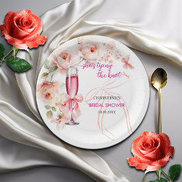 Heben Sie das Glas, das sie das Brautparty des Kno Pappteller