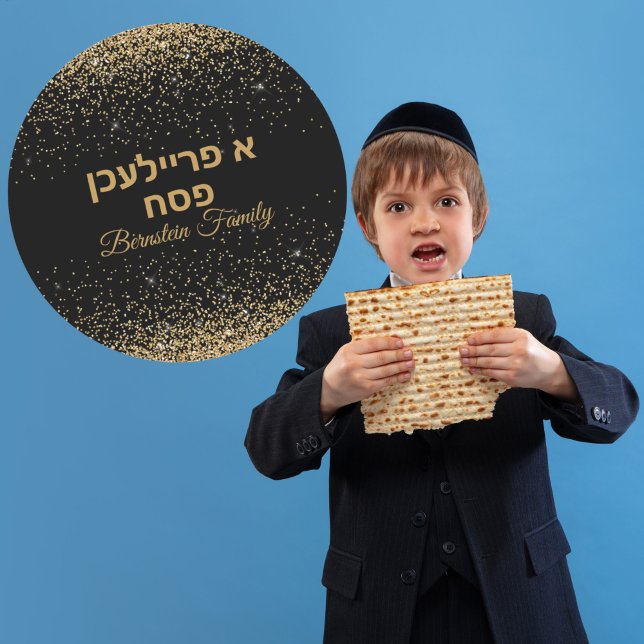 Hebrew A Freilichen Pessach Schwarz und Gold Runder Aufkleber (Von Creator hochgeladen)