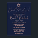 Hebrew Simple Rose Gold Burgundy Red Bat Mitzvah Einladung<br><div class="desc">Diese elegante, minimalistische und schicke Bat Mitzvah Einladung ist die perfekte Wahl für Ihre Tochter an ihrem besonderen Tag. Es zeichnet sich durch ein einfaches und modernes Imitat Rose Gold Typografie Design mit dem Stern von David auf einem marineblau Hintergrund. Es zeigt auch eine benutzerdefinierte Typografie des hebräischen Namens Ihres...</div>