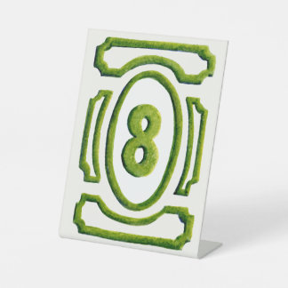 Hedge-Tabelle 8 Sockelschild