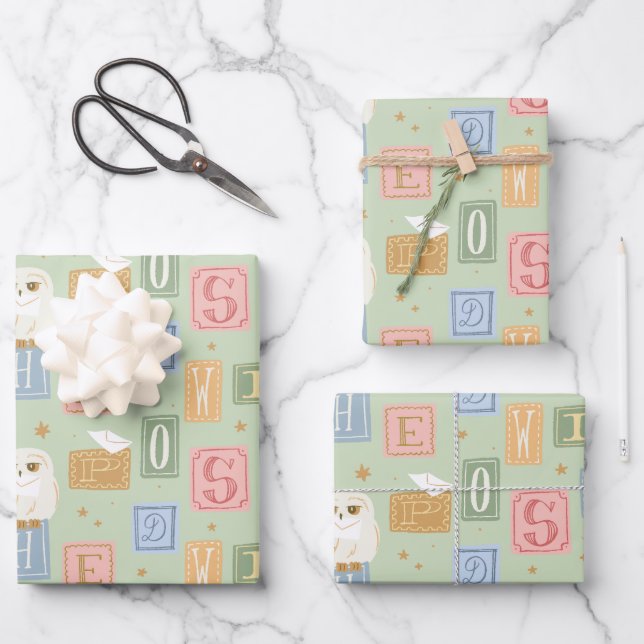Hedwig-Post-Blockbuchstaben-Muster Geschenkpapier Set (Vorderseite)