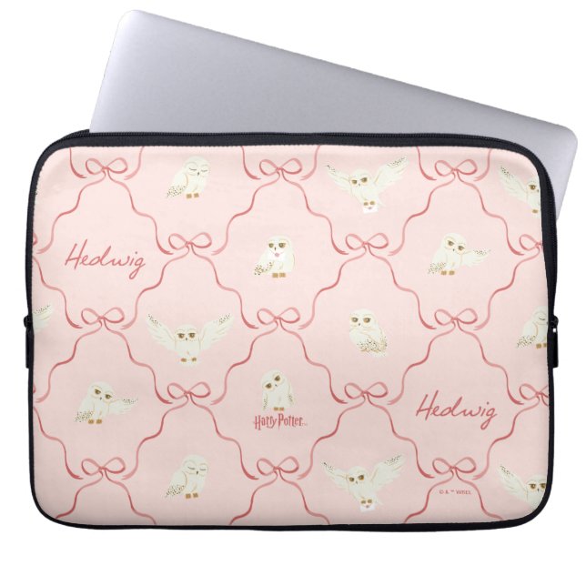 Hedwig-Rosa-Schleifen-Muster Laptopschutzhülle (Vorderseite)