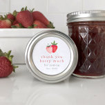 HEIDI Niedlich Strawberry Danke, Berry Much Gevor Runder Aufkleber<br><div class="desc">Diese niedliche Erdbeere dankt Ihnen berry viel Gunst Aufkleber aus der Heidi Collection ist ideal für eine Frühjahr- oder Sommerdusche oder Geburtstagsparty. Das einzigartige boho Design mit niedlichen Picknickbeeren in Rot,  Rosa und Weiß. Personalisieren Sie Ihre Gunst-Aufkleber mit dem Namen des Gastes der Ehre.</div>