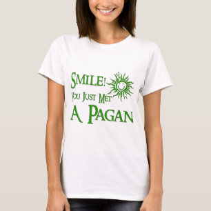 Heidnisches Lächeln T-Shirt