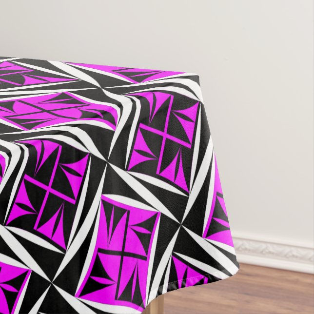 Heilige Winde in Rosa Tischdecke (Beispiel)