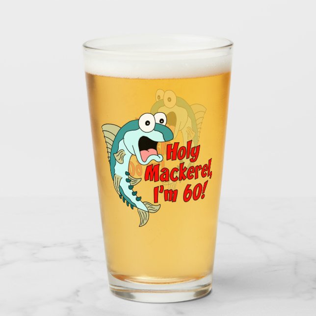 Heiliger Makrele Ich bin 60 Funny Fishing Glass Glas (Vorne (Gefüllt))