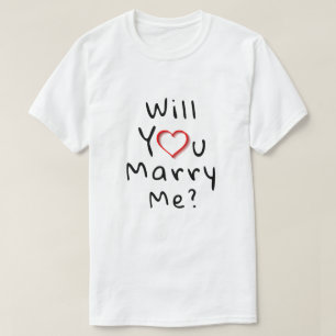 Heiraten Sie mich? Rotes Romantisches Herz T-Shirt