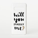 Heiraten Sie mich? Samsung Galaxy S10 Hülle<br><div class="desc">Heiraten Sie mich? Überraschen Sie Ihre großartige Liebe auf kreative und lustige Weise mit dieser schönen und originellen Geschenkidee. Romantisch und gleichzeitig ein lustiger Weg für Ihren Heiratsantrag.</div>