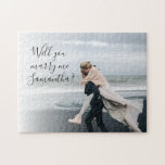 Heiraten Sie mir Vorschlag Modernes Foto Puzzle<br><div class="desc">Fügen Sie Ihr Foto und Ihre benutzerdefinierte Nachricht hinzu,  indem Sie auf die Schaltfläche "Personalisieren" klicken. Perfekt für die Erstellung unvergesslicher Feste und Veranstaltungen</div>