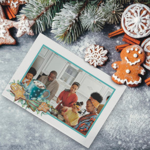 Heiße Schokolade mit Keksen und Grünpflanzen Foto Feiertagskarte