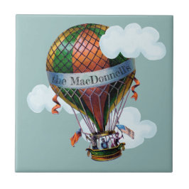 Heißluft-Ballon mit Wolken addieren Ihren Namen Fliese