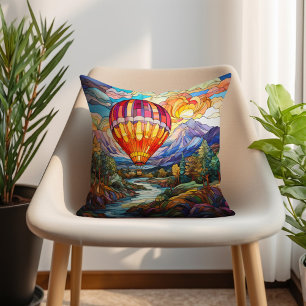Heißluftballon Berge Buntglas Kissen