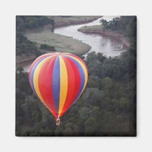 Heißluftballon über dem Mara River Magnet
