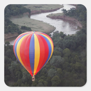 Heißluftballonfahren über dem Mara-Fluss Quadratischer Aufkleber