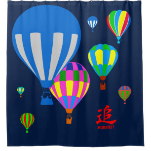 Heißluftballons am Himmel - Pursuit - auf blau Duschvorhang