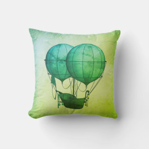 Heißluftballons aus Steampunk mit Schiff Green Kissen