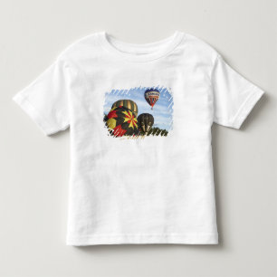 Heißluftballons in der Nähe von Wanaka, Südinsel, Kleinkind T-shirt