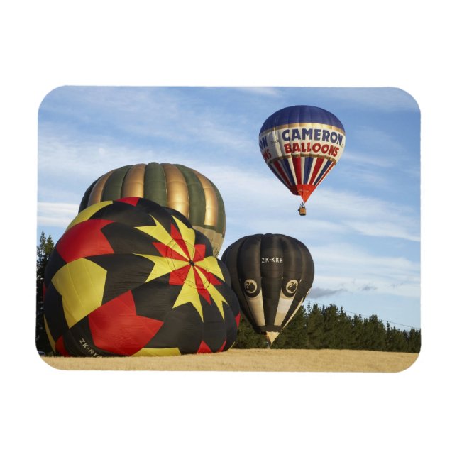 Heißluftballons in der Nähe von Wanaka, Südinsel,  Magnet (Horizontal)