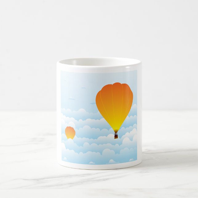 Heißluftballons in Wolken Kaffeetasse (Von Creator hochgeladen)