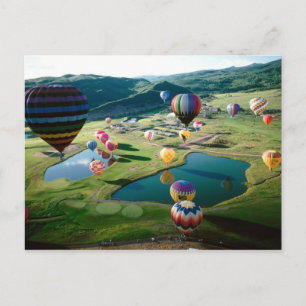 Heißluftballons über Seen Postkarte