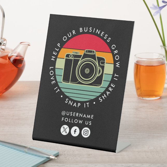 Helfen Sie unserem Unternehmenswachstum | Soziale  Sockelschild (In Situ)