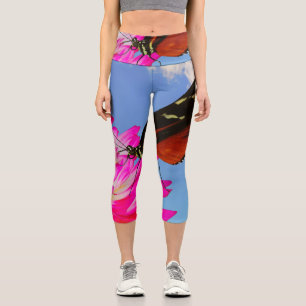 Heliconius-Hekatschmetterling auf einem rosa Dahli Capri Leggings