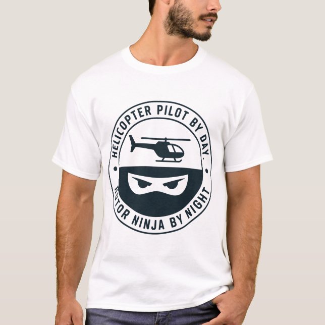 Helicopter Pilot Rotor Ninja Minimalist Badge T-Shirt (Vorderseite)
