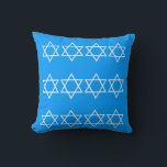 hell BLAU & WEISS, DREIDEL & STARS Kissen<br><div class="desc">blau-weiß Dreidel Kissen STAR VON DAVID TRIM STAR OF DAVID ON BACK von Designer Sandy Closs ~ SandyCloss~</div>