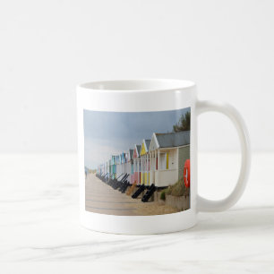 Hell gemalte Strand-Hütten Tasse