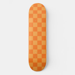 Hell- und Dunkelorange Schachbrett-Design Skateboard