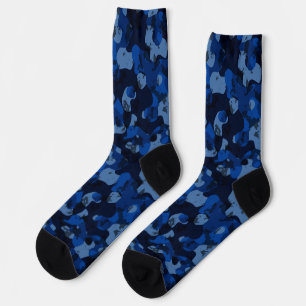 hellblau, dunkelblau, staubblau Tarndruck abstrakt Socken